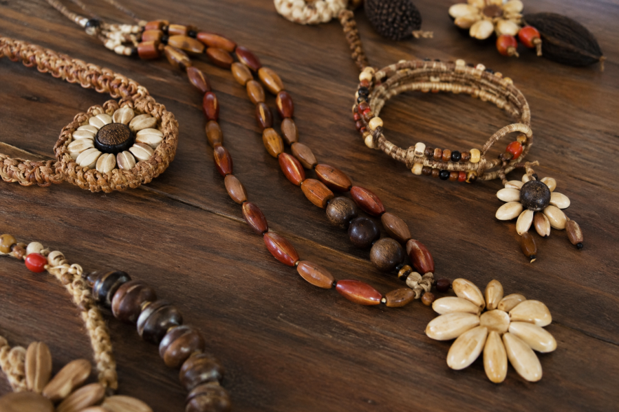 Biojoias: a elegância que conecta moda, ancestralidade e sustentabilidade